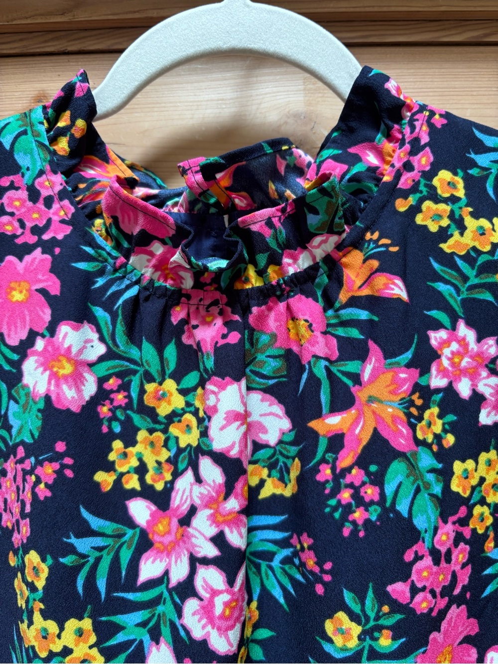 J. Crew Blue Floral Ruffle-Neck Sleeveless Top Size S - Picture 3 of 10